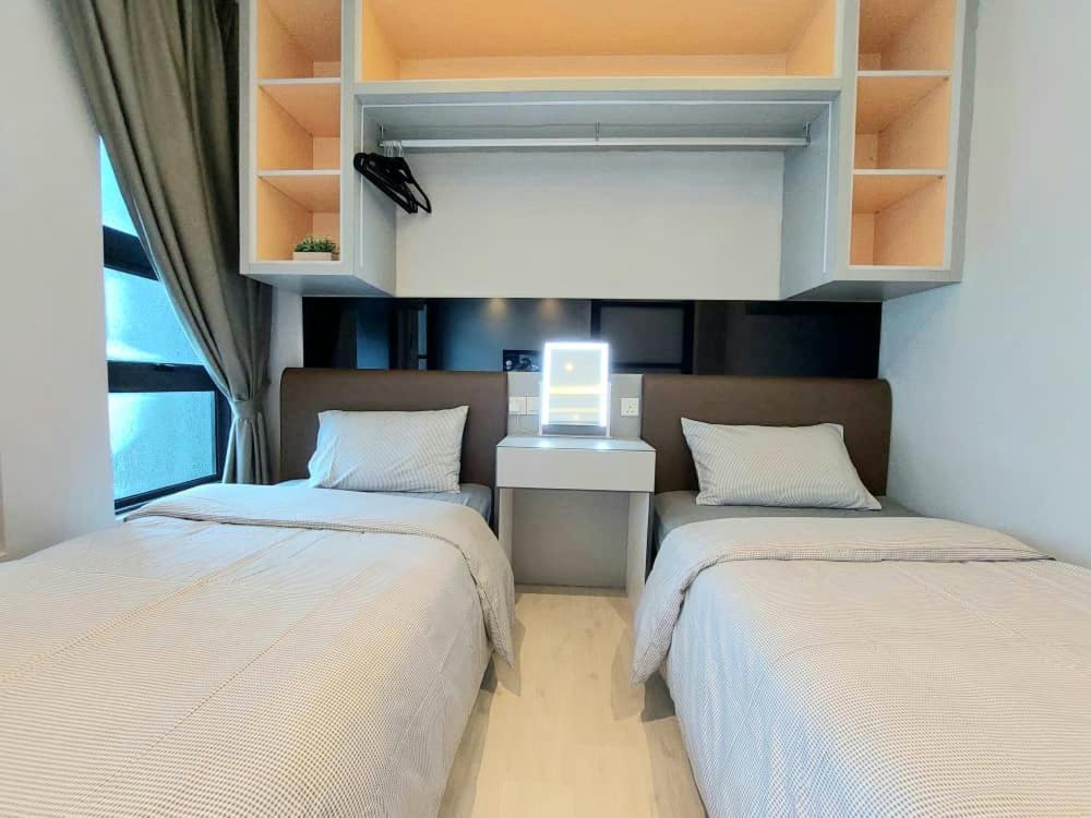 J'Stay Seaview Suite Jesselton Quay Кота-Кінабалу Екстер'єр фото